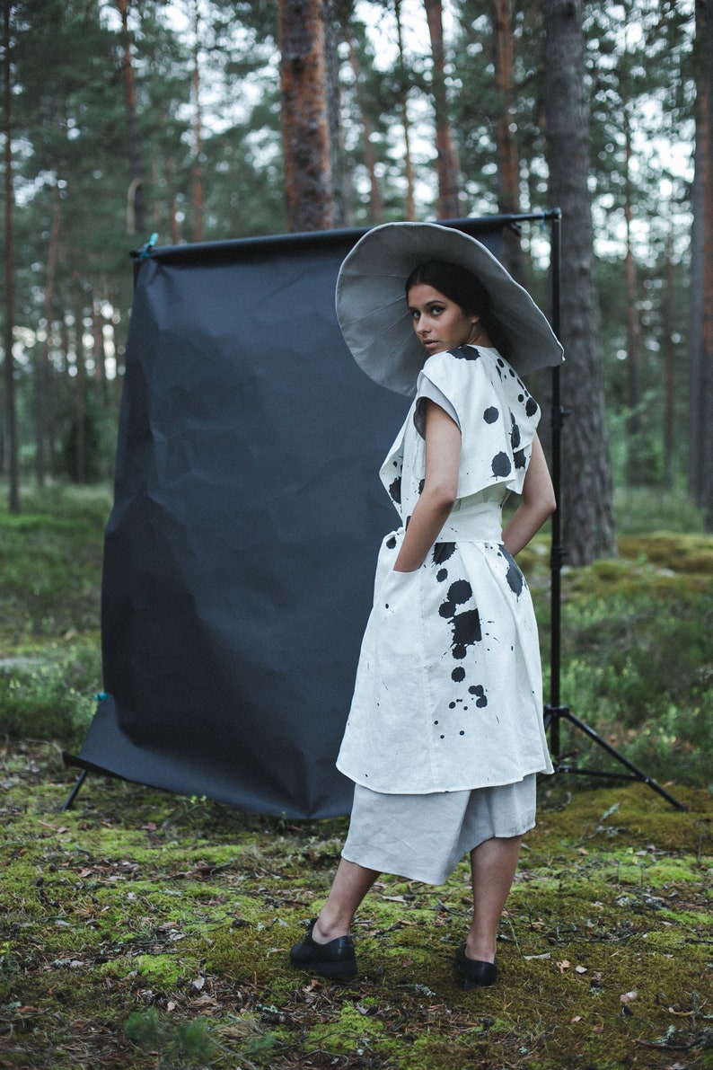 Oversized linen vest / sleeveless linen vest with belt / asymmetrical loose linen vest image 3