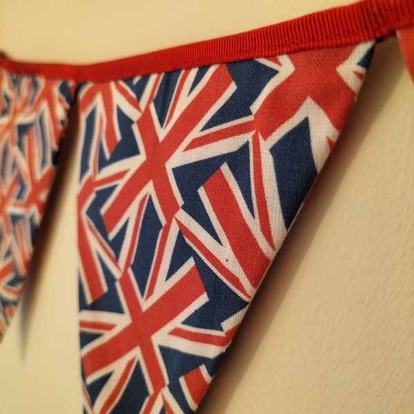 Coronation Bunting/ British Flag Bunting/ Tea Party Bunting/ Union Jack print Bunting/ Cotton Bunting/ Fabric Bunting/ Reusable Bunting