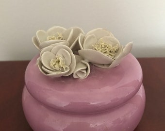 Vanity dish