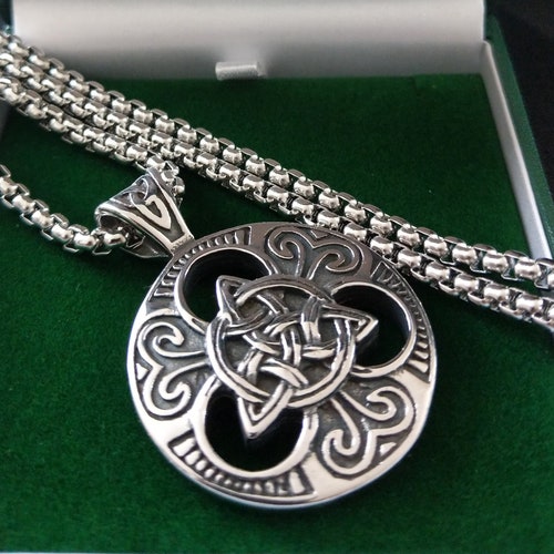 Viking Celtic Trinity Knot Medallion Stainless Steel Pendant - Etsy