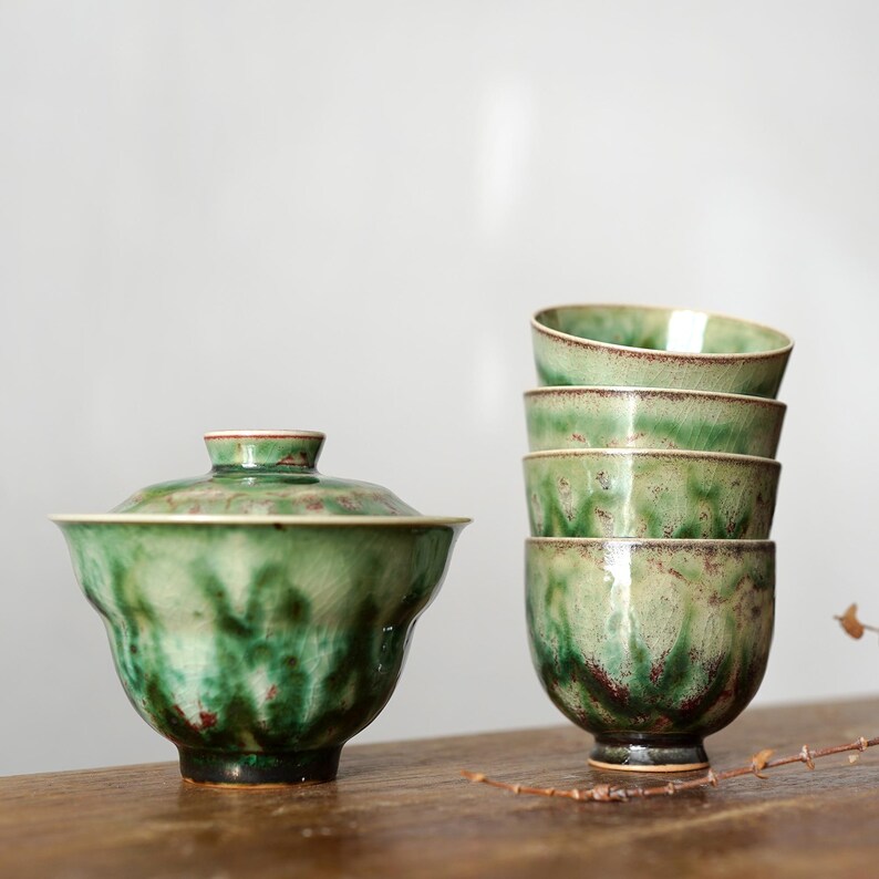 Handmade Chinese Gaiwan Tea Set, Green Glaze Ceramic Gaiwan With Cups ...