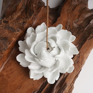 Hand Pinched Peony Flower Incense Holder,Floral Incense Holder,Flower Ornament,Tea table Decor,Accessories,Home style