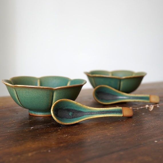 17oz Ceramic Ramen Bowl with Spoon & Chopsticks - Green Noodle Soup Bowl,Ramen bowl,Housewarming gift