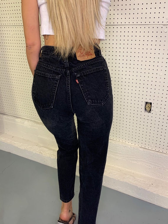Vintage Levi’s 512 Jeans | Size 24 or 25