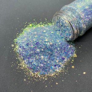 Pool Day Chunky Glitter Mix – Iridescent Blue, Resin & Nail Art