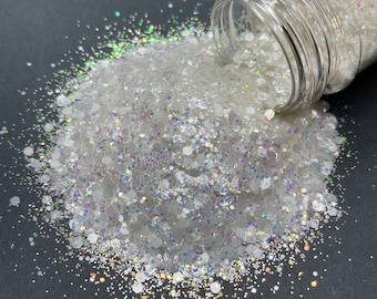 Frosted Chunky Glitter Mix – Iridescent Resin Nail Art
