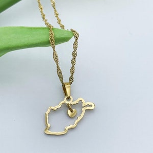 Petit pendentif Afg en plaqué or, collier carte de l'Afghanistan, collier en acier inoxydable, collier carte, cadeau en plaqué or 18 carats, pendentif minimaliste délicat
