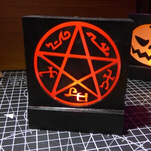 Supernatural Devil's trap light box decoration with light colour options image 2