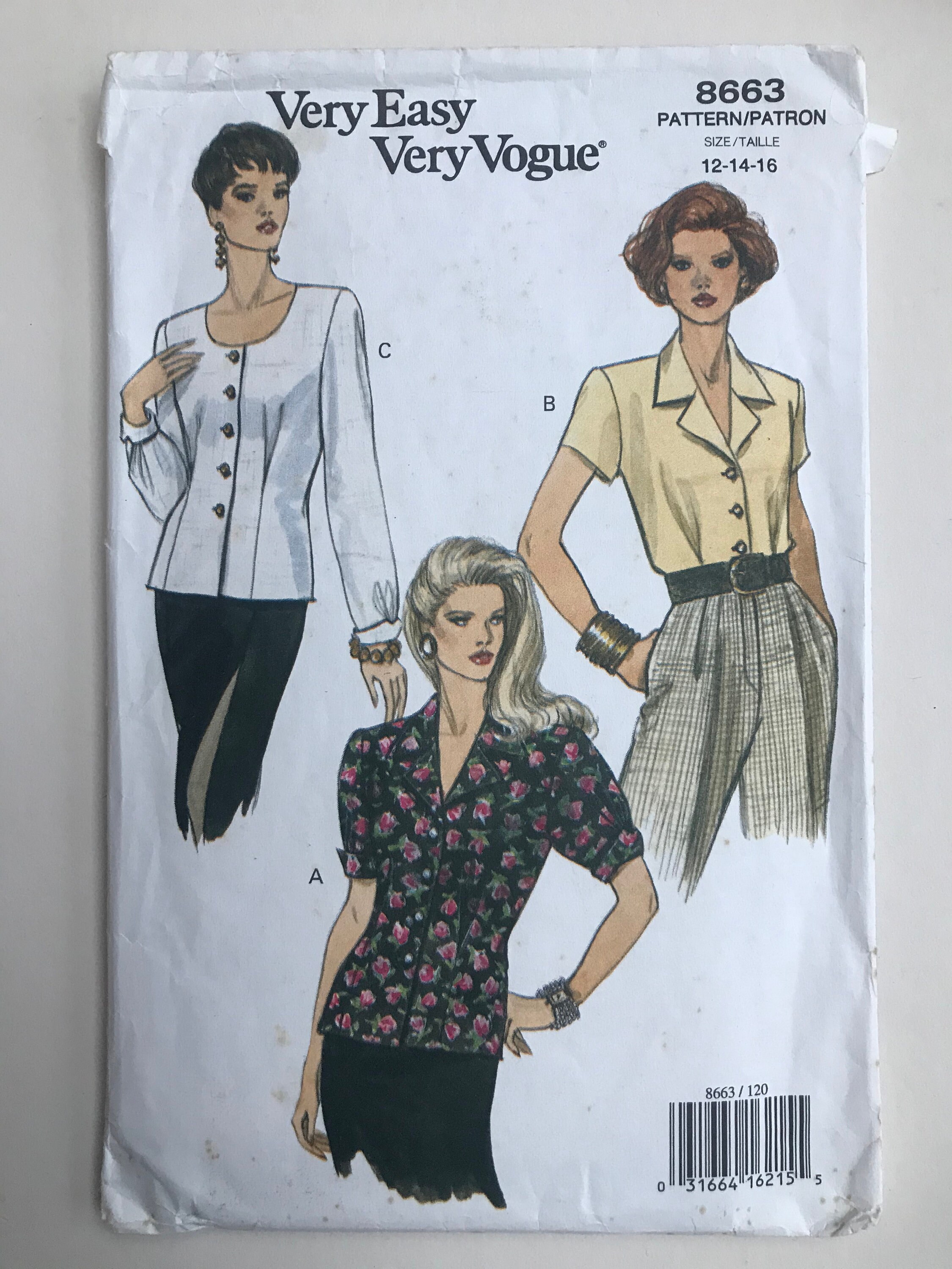 Vintage Vogue Sewing Pattern 8663 . Misses blouse with shoulder pads 1993, size 12-14-16