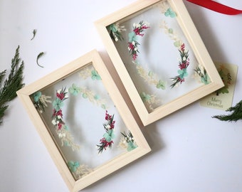 Pressed Flower Wood Photo Frame - Unique Floral Design - Limited Collection - Gifts for her/ mom/Birthday/Wedding/Holiday/Chrismas/Valentine