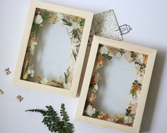 Custom Pressed Flower Photo Frame: Wooden Autumn Florals (9x7 inches)