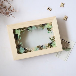 Custom Pressed Flower Wood Photo Frame: Floral Garden (5x7", Fits 4x6 ...