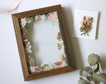 Custom Pressed flower Wood Photo Frame -Pink & Green-gifts for her/Anniversary/Birthday/Holiday/Wedding/Chrismas /Mother's Day(9"x7" Walnut)