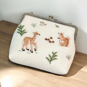 Handmade Ribbon Embroidery Clutch, Grossbody Purse – Cute Animal Purse, Perfect Wedding Gift, Gift for Mom, Girlfriends, Mother&#39;s Day