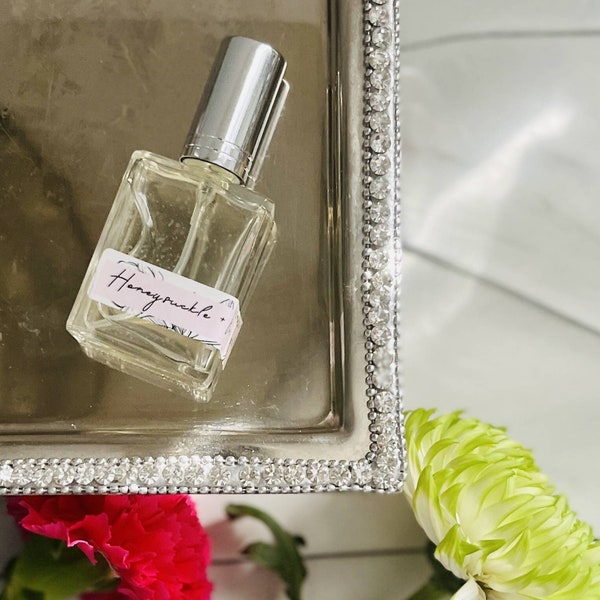 Honeysuckle + Berries - Sensual, Gourmand Perfume for Women with Caramel Praline