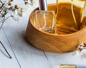 Over the River Through the Oud - Cashmere Oud Perfume Spray, Oil, or Cologne -  Earthy, Woody Fragrance for Men and Women