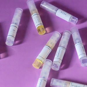 Handcrafted Perfume Sample Set: Vegan Travel Size Fragrance Discovery Kit