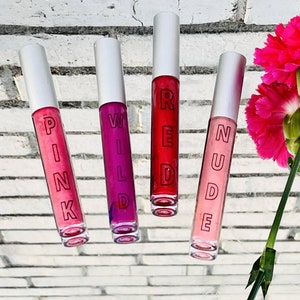 Handcrafted Lip Gloss: Natural Oils, Vibrant Color
