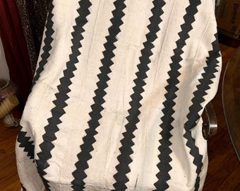 Schwarz & Weiß Zick-Zack Schlammtuch Decke werfen | Handgewebtes Baumwolltextil | Rustikales Modernes Wohndekor