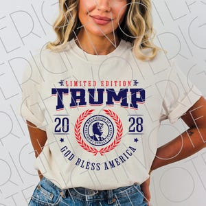 Trump 2028 PNG, Download instantâneo vintage universitário, Download digital engraçado de Trump 4 de julho, Clipart patriótico de Trump por sublimação