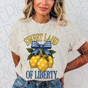 Doce Terra da Liberdade PNG, Design de Camiseta Lemon 4 de Julho, Download Digital Patriótico, Clipart de Laço dos EUA