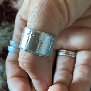 Silver cross thick ring (Please leave ring size in notes)