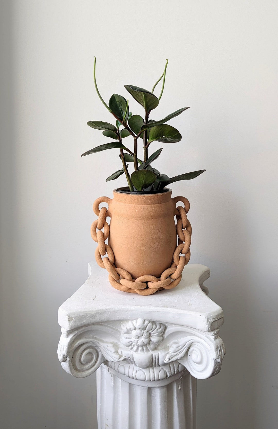 Handmade Ceramic Planter With a Chain and Saucer Ceramic Flower Pot