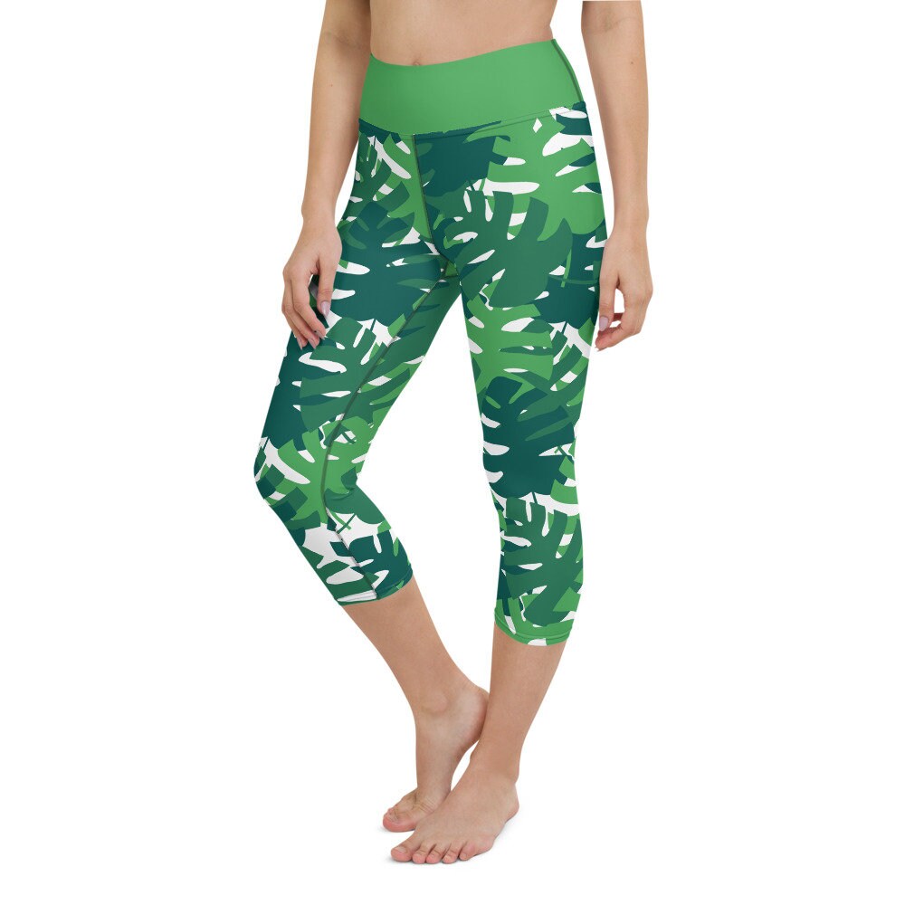 Palm leaf Yoga Capri Leggings tropical pattern leggings | Etsy