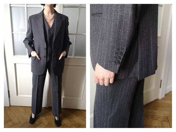 Vintage 70s Men's Grey wool striped suit three-pie