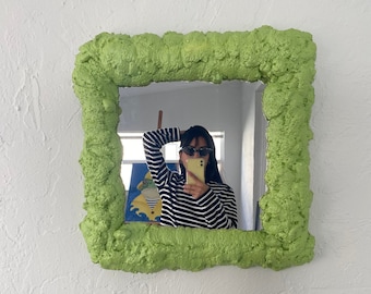 Wolkenspiegel, lijst met groene appelschuim (20' x 20')