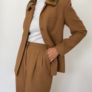 Vintage 90s Toffee Faux Fur Collar Jacket and Trouser Set imagem 3