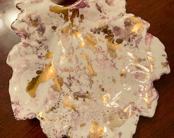 Hand painted decorative ceramic leaf plate