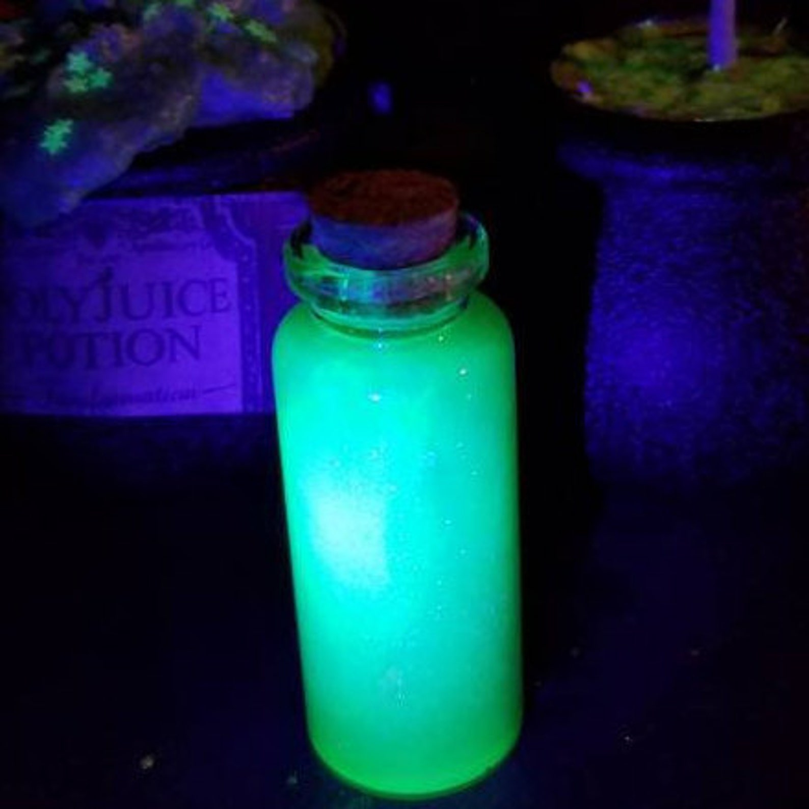 Bubbling GLOW in the DARK Polyjuice Potion inspired cauldron Etsy