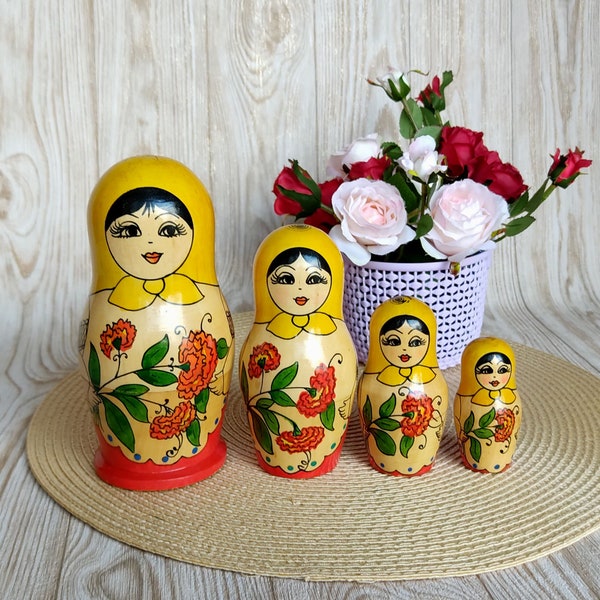 Set of vintage wooden nesting dolls Matryoshka Russian national doll Wooden Matryoshka USSR