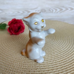 Porcelain figurine of a Tiger cub Small figurine tiger Vintage porcelain Animal figurines Tiger statuette USSR porcelain