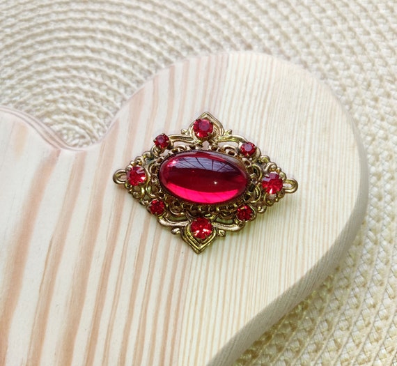 Women/'s jewelry Brooch rhombus Vintage fashion. Vintage brooch with gray stones Soviet costume jewelry