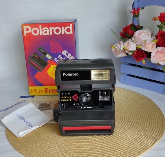 ポラロイドカメラ636  talking camera Polaroid 636 Talking Camera - Learn more about this speaking