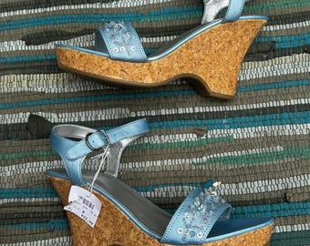 Deadstock NWT Y2K Vintage Blue Beaded Cork Wedge Sandals Sz 8