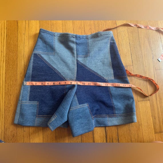 70s Vintage Faux Denim High Waisted Patchwork sho… - image 9