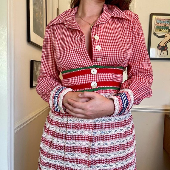 70s Vintage Red Gingham and Lace Dress - image 3