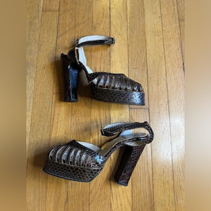 Zapatos de plataforma con piel de serpiente de Terry De Havilland, vintage de los años 70, talla 6,5