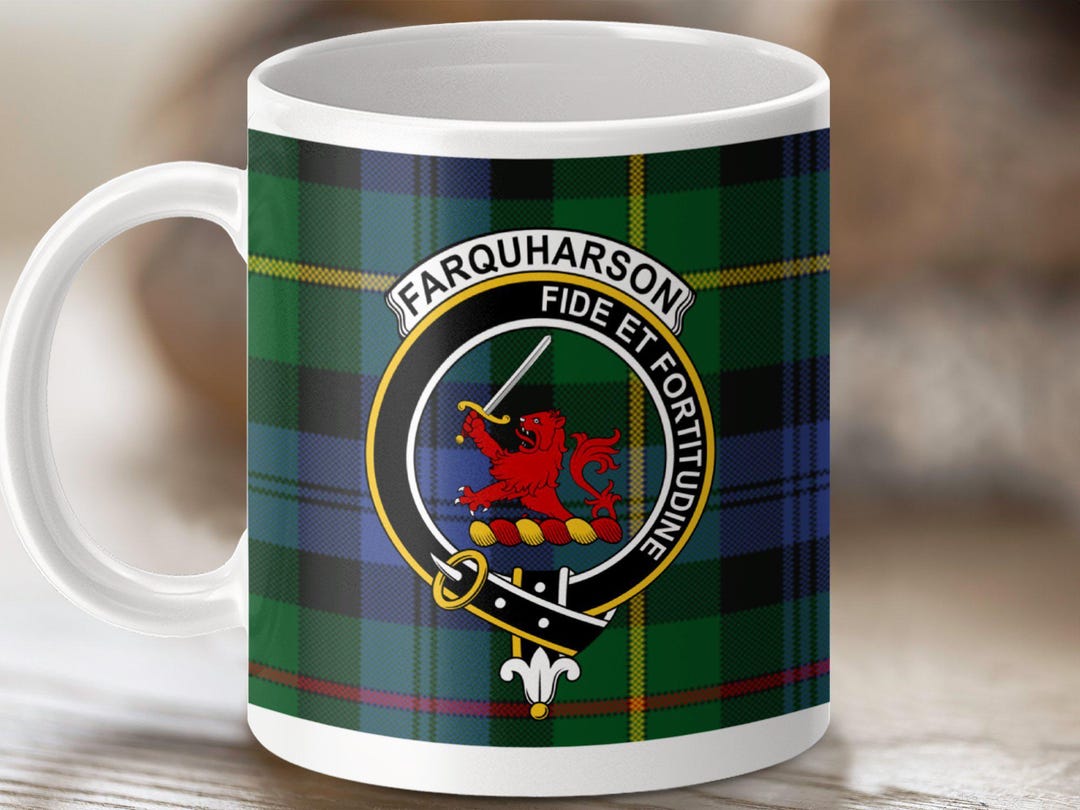 Farquharson Ancient Tartan Classic Crest House Flag main image 1