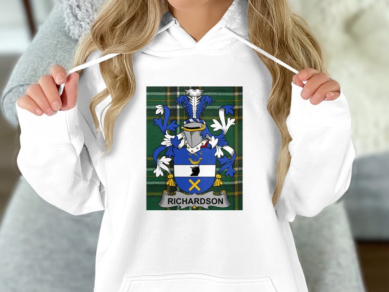 Richardson Family Crest on Irish Tartan, Personalized Clan Richardson ...