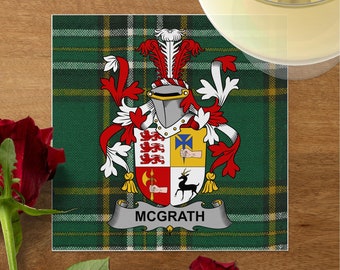 Écusson de la famille McGrath sur des serviettes pour boissons et déjeuners tartan irlandais, parfaits pour les mariages et les réunions de famille