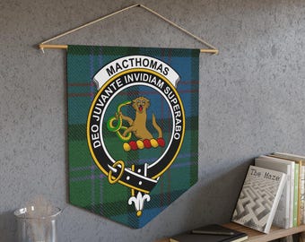 Proporzec z herbem klanu MacThomas: Tartan, szkockie dziedzictwo, dekoracyjny akcent