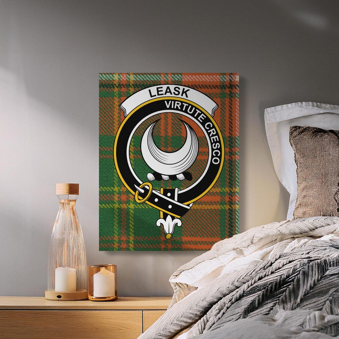 Leask Tartan Crest Classic Cap