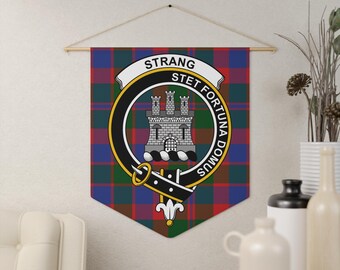 Strang Clan Crest Tartan Wimpel: Schots erfgoed, traditioneel ontwerp, decoratieve banner