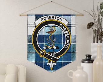Roberton Clan Crest Tartan Vimpel: Skotskt arv, Ankaremblem, Blå Pläd