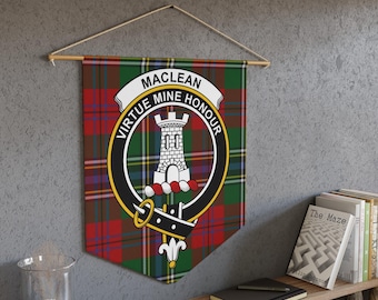 Fanion tartan écusson du clan MacLean : héritage écossais, symbole traditionnel, fierté de famille