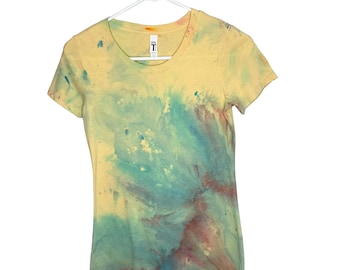 Rust blue and yellow abstract ice dye t-shirt-Small